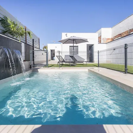 Loft Roche Solo Parejas O Familias Apartment
